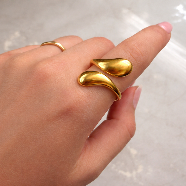 Gargi adjustable ring